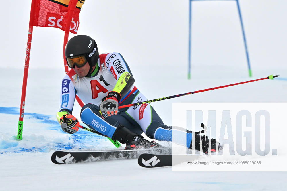 Zan Kranjec of Slovenia in action during the first run of the Men s Giant Slalom race of the Audi FIS Alpine Skiing World Cup season opening race on the Rettenbach glacier, Soelden on October 25, 2026 in Soelden, Austria. (Photo by Igor Kupljenik Sports Press Photo)