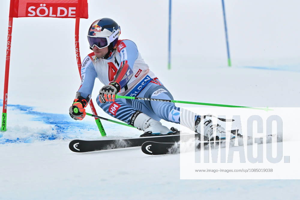 Henrik Kristoffersen of Norway in action during the first run of the Men s Giant Slalom race of the Audi FIS Alpine Skiing World Cup season opening race on the Rettenbach glacier, Soelden on October 25, 2026 in Soelden, Austria. (Photo by Igor Kupljenik Sports Press Photo)