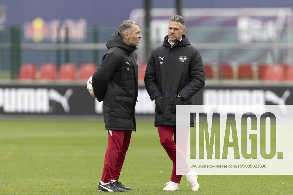 GER, Leipzig, Soccer, RB Leipzig public training session—pictured from left: Jan Zimmermann, assistant coach; Martin Demichelis, head coach of RB Leipzig, October 25, 2026, RB Leipzig Academy Training, Cottaweg, Leipzig. DFL and DFB regulations prohibit any use of photographs as image sequences and or quasi-video,