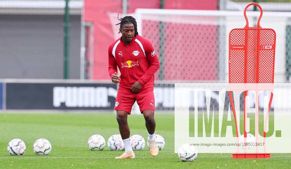 RB Leipzig Training, Bundesliga, Leipzig, October 25, 2026, RBL Academy Training Center, Soccer, Bundesliga, RB Leipzig Training, Pictured: Johan Bakayoko 11, RB Leipzig, Picture Point