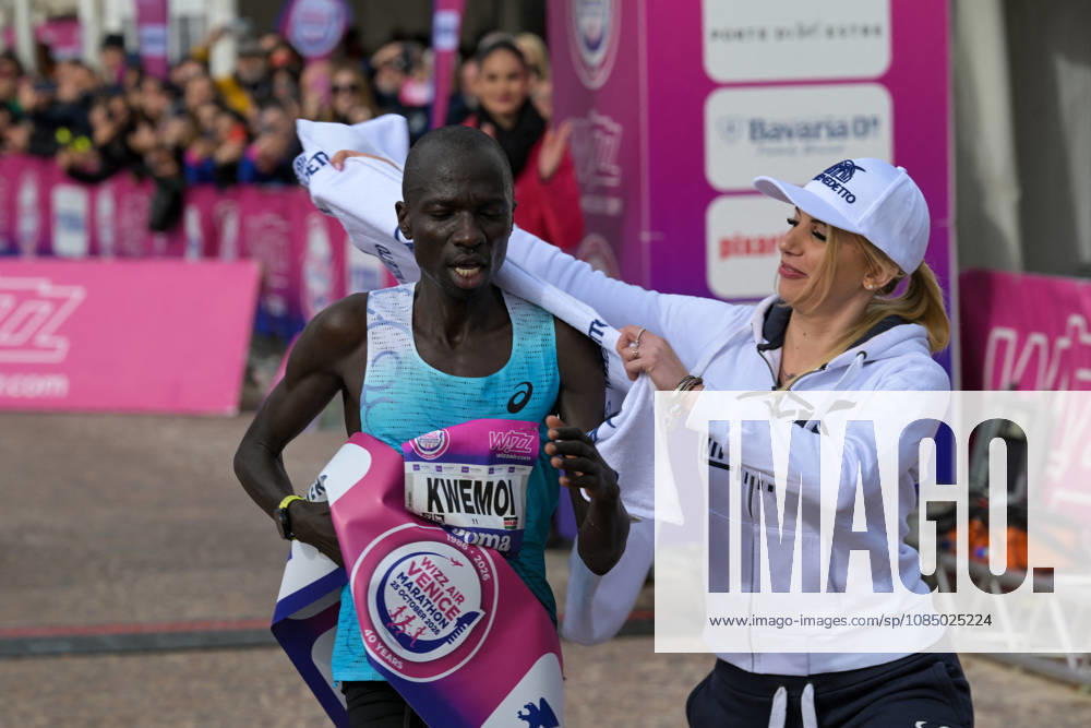 TRACK AND FIELD - Marathon - 40th Venice Marathon 2026 Photo by IPA ABACAPRESS.COM90161372 - Hammington Kimaiyo of Kenya wins the marathon at the 40th Venice Marathon in 2026, a marathon race held in Venice, Italy, on October 25, 2026 Venice Italy