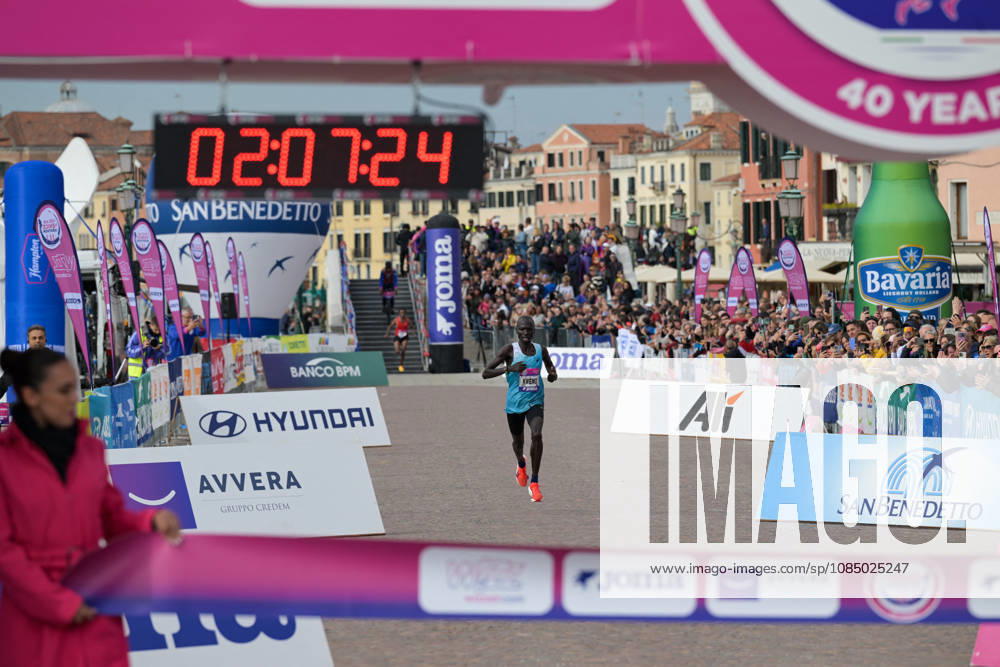 TRACK AND FIELD - Marathon - 40th Venice Marathon 2026 Photo by IPA ABACAPRESS.COM90161000 - Hammington Kimaiyo of Kenya wins the marathon at the 40th Venice Marathon in 2026, a marathon race held in Venice, Italy, on October 25, 2026 Venice Italy