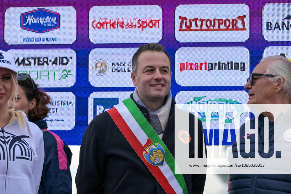 IPA90162046 - Simone Venturini, Mayor of Venice during the 40th Venice Marathon in 2026, a marathon race in Venice, Italy, on October 25, 2026
