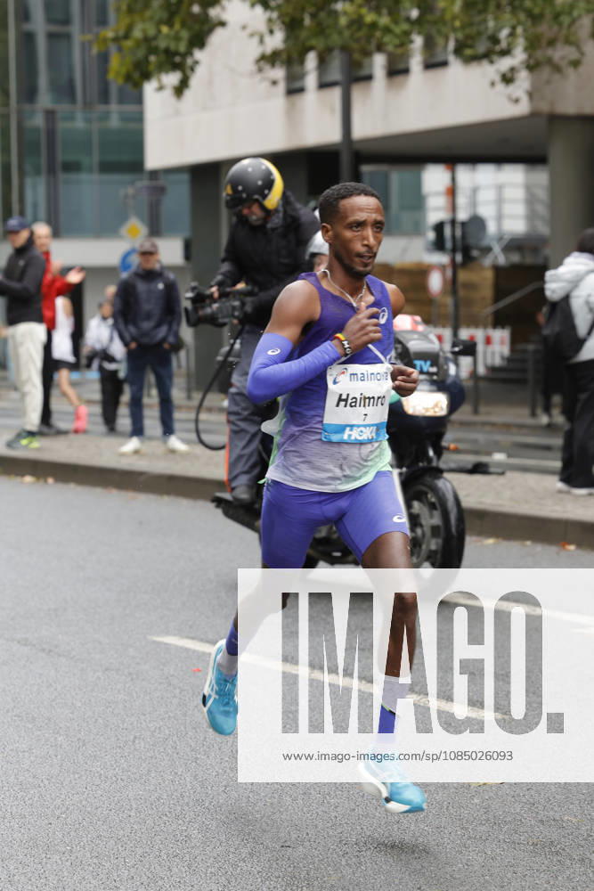 Track and Field 43 Mainova Frankfurt Marathon Fourth Place Haimro Alame Frankfurt am Main, Hesse, Germany