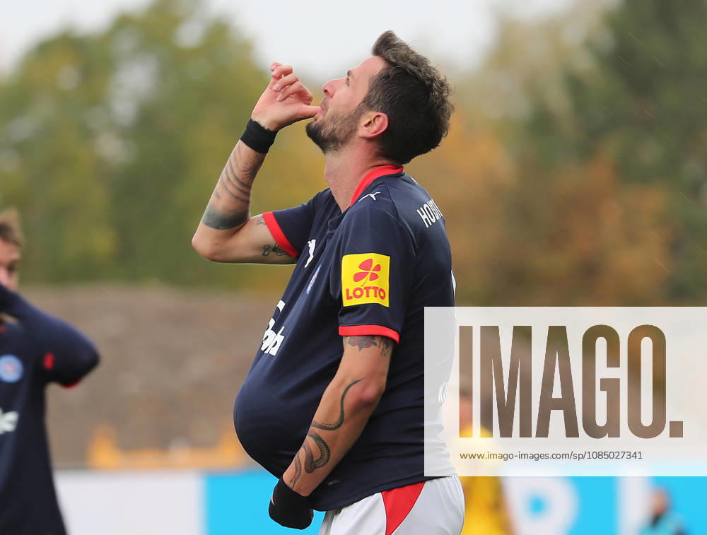 1 0 Giorgi Kvilitaia, Holstein Kiel, Baby Celebrating Soccer, Men s, 2026–2027 Season, 2 Bundesliga, Holstein Stadium, Holstein Kiel vs. Dynamo Dresden. DFL regulations prohibit any use of photographs as image sequences and or quasi-video.