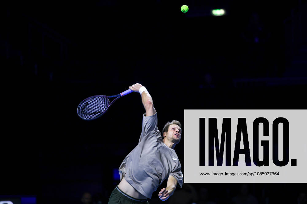 25th October 2026; St. Jakobshalle, Basel, Switzerland; ATP, Tennis Herren Tennis, Swiss Indoors Basel, Day 2; Qualifying final; Yannick Hanfmann of Germany serves AnthonyxBenoit
