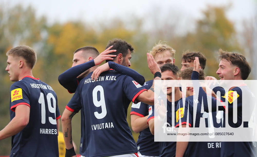 Kiel Celebrates a 1-0 Win Thanks to Giorgi Kvilitaia Holstein Kiel Soccer, Men s, 2026–2027 Season, 2. Bundesliga, Holstein Stadium, Holstein Kiel vs. Dynamo Dresden DFL regulations prohibit any use of photographs as image sequences and or quasi-video