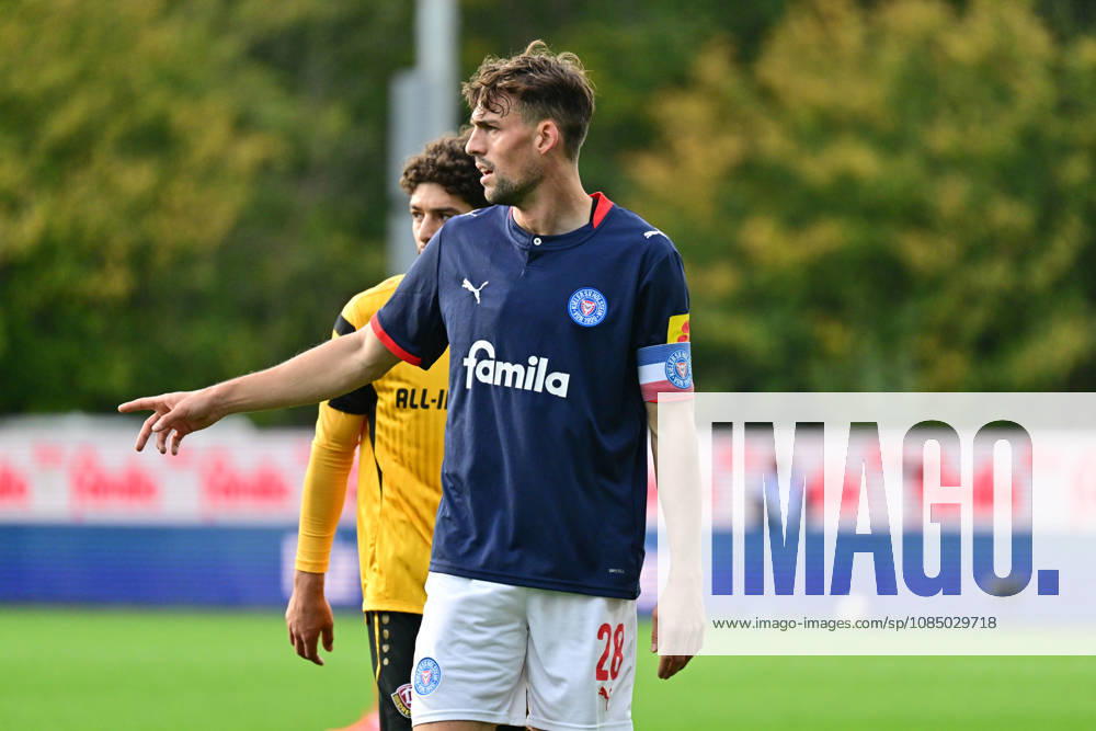Soccer, Men s, 2nd Bundesliga, 2026–2027 Season, Holstein Kiel vs. SG Dynamo Dresden, Matchday 9, KSV, SGD, Holstein Stadium, Captain Jonas Meffert, Kiel, Holstein Stadium, Schleswig-Holstein, Germany