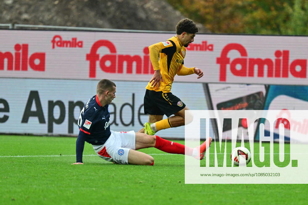 Soccer, Men s, 2nd Bundesliga, 2026–2027 Season, Holstein Kiel vs. SG Dynamo Dresden, Matchday 9, KSV, SGD, Holstein Stadium David Zec fouls Ben Justus Bobzien and a penalty kick is awarded to Kiel, Holstein Stadium, Holstein Stadium, Schleswig-Holstein, Germany