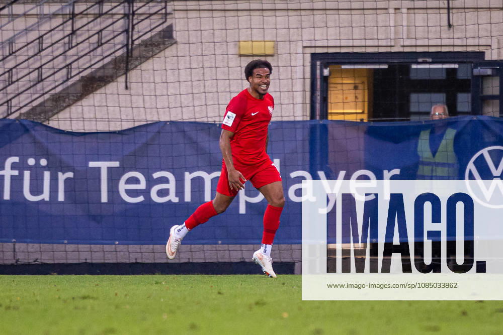 Eric Voufack of TSV Havelse, No. 19, celebrates the goal that made the score 3–1 GER, TSV Havelse vs. 1. FC Saarbrücken, soccer, 3. Liga, Matchday 11, 2026–2027 season, October 25, 2026 DFL regulations prohibit any use of photographs as image sequences and or quasi-video, GER, TSV Havelse vs. 1. FC Saarbrücken, soccer, 3. Liga, Matchday 11, 2026–2027 season, October 25, 2026, Hanover