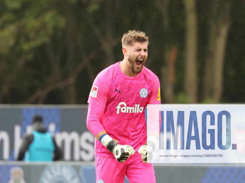 Goalkeeper Timon Weiner of Holstein Kiel celebrates the victory. Soccer, Men s, 2026–2027 Season, 2. Bundesliga, Holstein Stadium, Holstein Kiel vs. Dynamo Dresden, 3–0. DFL regulations prohibit any use of photographs as image sequences and or quasi-video.