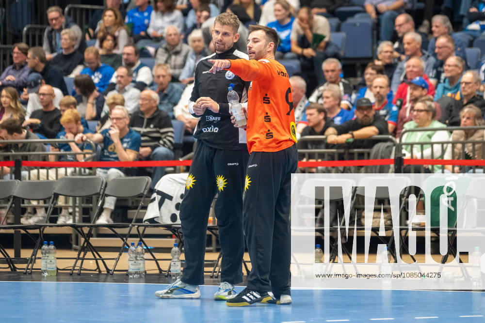 Goalkeepers Christopher Rudeck (Bergischer HC 06, 01) and Kristian van der Merwe (Bergischer HC, 94) face off in Bergischer HC vs. Handball Club Hamburg, Handball, Opel HBL, Matchday 10, 2026–2027 season, October 25, 2026 Bergischer HC vs. Handball Club Hamburg, Handball, Opel HBL, Matchday 10, 2026–2027 season, October 25, 2026 Düsseldorf