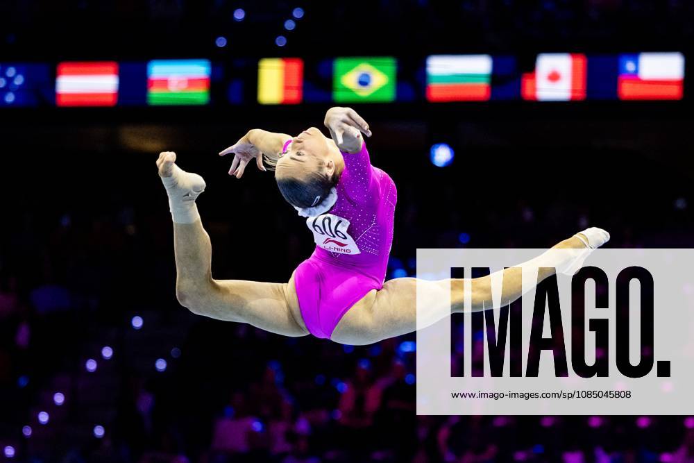 ROTTERDAM - Claire Pease (USA) during the floor apparatus final at the World Gymnastics Championships in Rotterdam Ahoy. IRIS VAN DEN BROEK ANP ANPxSportx IVx 573623013 originalFilename: 573623013