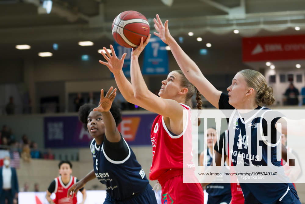 Khalis Cain (Lions), 5, Annika Holzschuh (HTC), 6, Lilly Küppers (Lions), 34, halfit Lions vs. Herner TC, Women s Basketball, 1st Bundesliga, DBBL, Matchday 4, 2026–27 Season, October 25, 2026, SWH Arena, Saxony-Anhalt, Germany