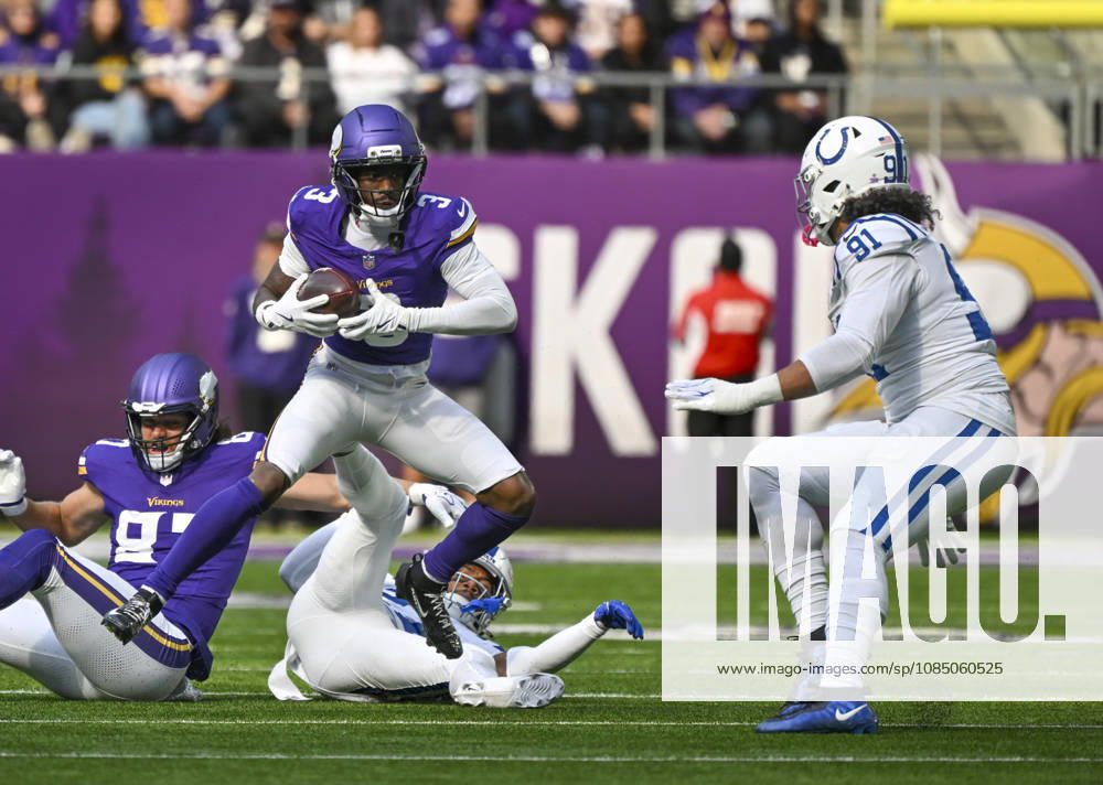 Minnesota Vikings wide receiver Jordan Addison (3) tries to get past Indianapolis Colts defensive end Jaylahn Tuimoloau (91) in the first quarter at U.S. Bank Stadium in Minneapolis, Minnesota on Sunday, October 25, 2026. MIN20261025103 CRAIGxLASSIG