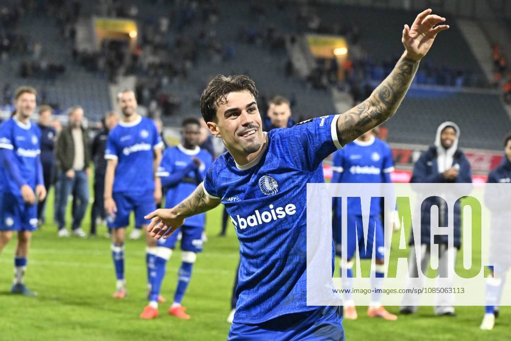KAA Gent v RSC Anderlecht - Jupiler Pro League GENT, BELGIUM - OCTOBER 25 : Tiago Alves Araujo Felipe defender of KAA Gent celebrates the win during the Jupiler Pro League match between KAA Gent and RSC Anderlecht on October 25, 2026 in Gent, Belgium, 25 10 2026 Gent Belgium