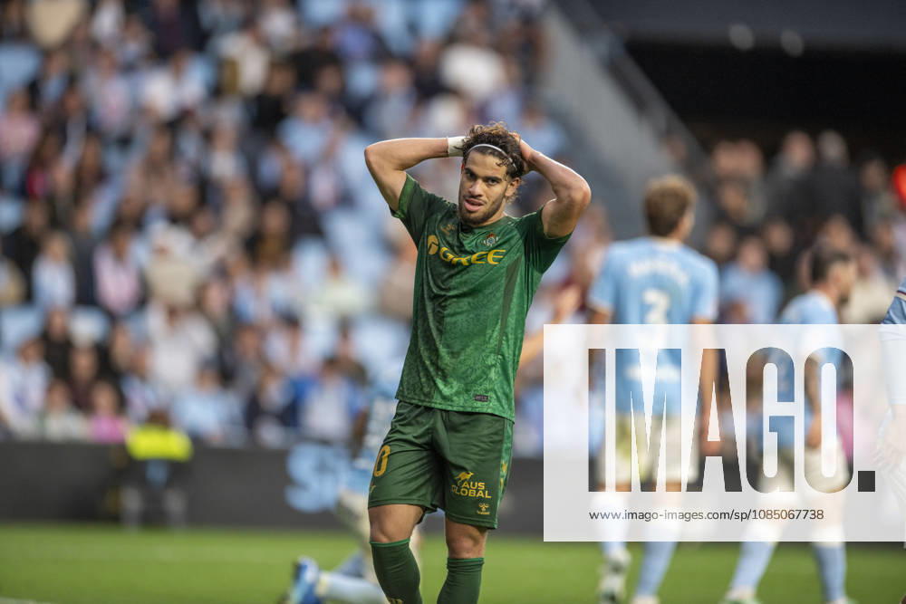 R.C. Celta vs. Real Betis, La Liga EA Sports,Matchday 10: Real Betis Ez Abde laments his performance during Matchday 10 of La Liga EA Sports, R.C. Celta vs. Real Betis on October 25, 2026, at Abanca Balaidos Stadium in Vigo, Pontevedra, Spain
