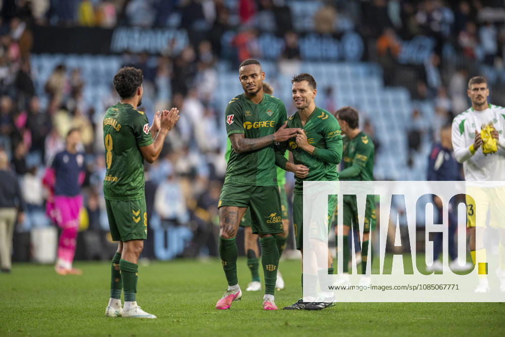R.C. Celta vs. Real Betis, La Liga EA Sports, Matchday 10: Real Betis players at the end of the match,during Matchday 10 of La Liga EA Sports: R.C. Celta vs. Real Betis on October 25, 2026, at Abanca Balaidos Stadium in Vigo, Pontevedra, Spain