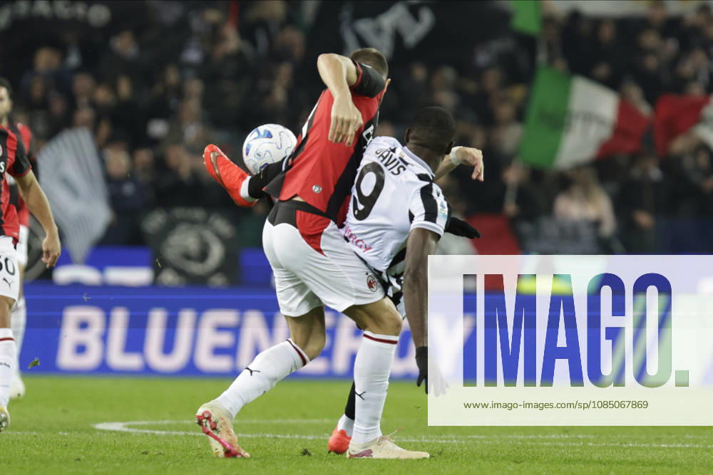 Udinese Calcio v AC Milan - Serie A 2026 27 AC Milan s Strahinja Pavlovic in action against Udinese s Keinan Davis during the Serie A Enilive soccer match between Udinese and Milan at the Bluenergy Stadium in Udine, Italy, on October 25, 2026. Udine Italy Italy