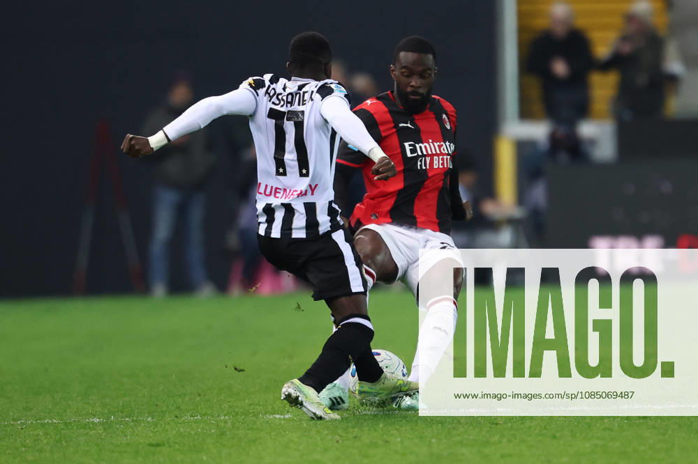 Hassane Kamara of Udinese Calcio and Fikayo Tomori of AC Milan compete for the ball during the Serie A 2026 2027 football match between Udinese Calcio and AC Milan at Friuli Bluenergy stadium in Udine (Italy), October 25th, 2026. CesarexPurini