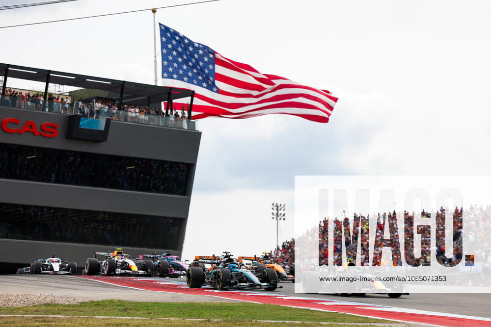 F1 - UNITED STATES GRAND PRIX 2026 Start 06 HADJAR Isack (fra), Red Bull Racing Ford RB22, action 63 RUSSELL George (gbr), Mercedes AMG F1 Team W17, action during the 2026 Formula 1 United States Grand Prix, 18th round of the 2026 Formula One World Championship, WM, Weltmeisterschaft from October 23 to 25, 2026 on the Circuit of the America, in Austin, Texas, United States of America -