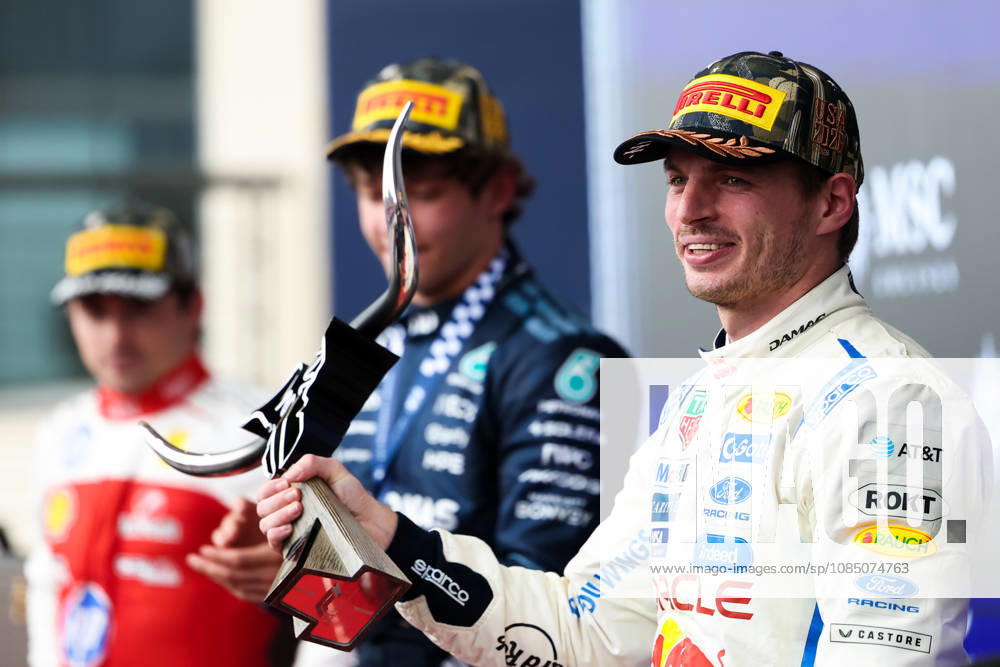 F1 - UNITED STATES GRAND PRIX 2026 VERSTAPPEN Max (nld), Red Bull Racing Ford RB22, portrait podium during the 2026 Formula 1 United States Grand Prix, 18th round of the 2026 Formula One World Championship, WM, Weltmeisterschaft from October 23 to 25, 2026 on the Circuit of the America, in Austin, Texas, United States of America - AustinUnited States
