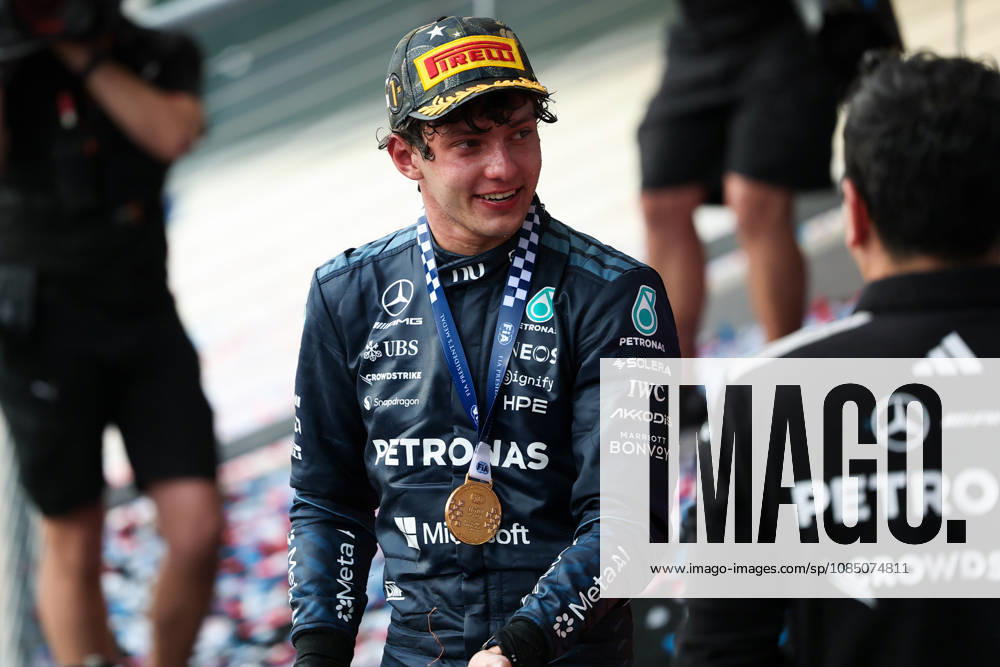 F1 - UNITED STATES GRAND PRIX 2026 KIMI ANTONELLI Andrea (ita), Mercedes AMG F1 Team W17, portrait podium during the 2026 Formula 1 United States Grand Prix, 18th round of the 2026 Formula One World Championship, WM, Weltmeisterschaft from October 23 to 25, 2026 on the Circuit of the America, in Austin, Texas, United States of America - AustinUnited States