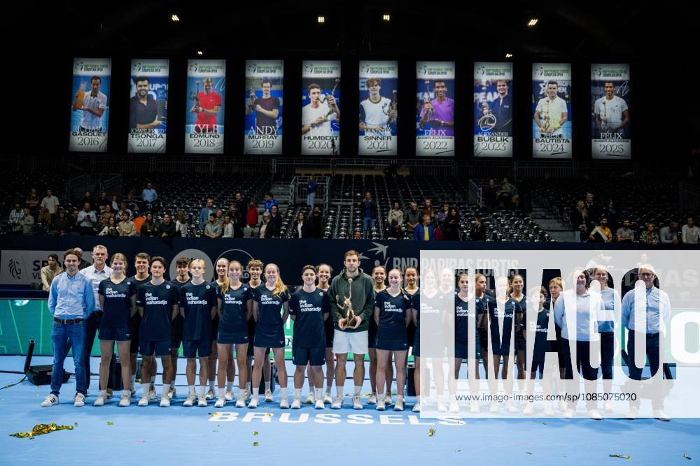 Tallon Griekspoor of the Netherlands and the ball kids celebrate after winning the European Open ATP, Tennis Herren tennis tournament in Brussels, on Sunday 25 October 2026. This year s edition of the tournament is taking place from 17 to 25 October JASPERxJACOBS x191047247x