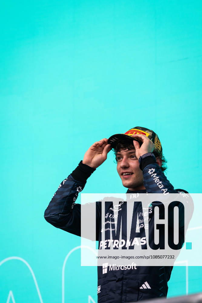 F1 - UNITED STATES GRAND PRIX 2026 KIMI ANTONELLI Andrea (ita), Mercedes AMG F1 Team W16, portrait during the 2026 Formula 1 United States Grand Prix, 18th round of the 2026 Formula One World Championship, WM, Weltmeisterschaft from October 23 to 25, 2026 on the Circuit of the America, in Austin, Texas, United States of America - AustinUnited States