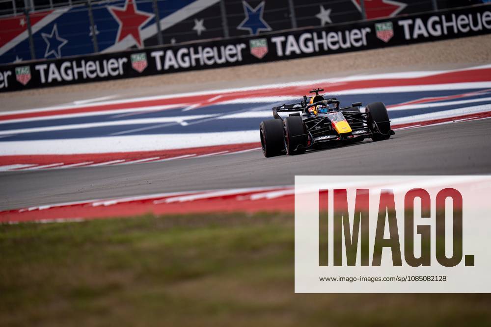 Max Verstappen (NLD) (Oracle Red Bull Racing) during the race of the Formula 1 United States Grand Prix 2026 at the Circuit of the Americas. F1 2026: (Race) United States Grand Prix In Austin, Texas - 25 Oct 2026 - ZUMAs197 20261025_aaa_s197_395