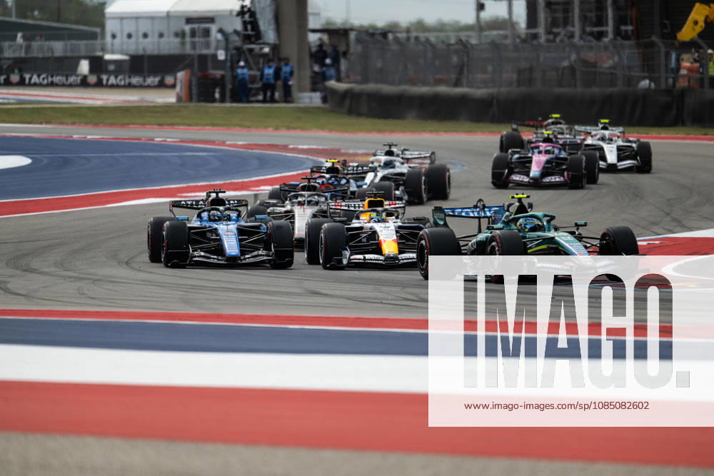 F1 - UNITED STATES GRAND PRIX 2026 start of the race, depart, 14 ALONSO Fernando (spa), Aston Martin F1 Team AMR26, action 41 LINDBLAD Arvid (gbr), Visa Cash App RB F1 Team VCARB03, action 23 ALBON Alexander (tha), Williams F1 Team FW48, action during the 2026 Formula 1 United States Grand Prix, 18th round of the 2026 Formula One World Championship, WM, Weltmeisterschaft from October 23 to 25, 2026 on the Circuit of the America, in Austin, Texas, United States of America - AustinUnited States