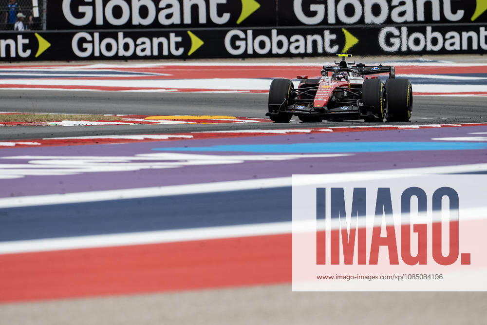 Lewis Hamilton (44) with Scuderia Ferrari HP F1 Team in action during the championship race at the Formula 1 MSC Cruises United States Grand Prix, Circuit of the Americas. Austin, Texas. CSM Formula One 2026: Formula 1 MSC Cruises United States Grand Prix OCT 25 - ZUMAc04_ 20261025_faf_c04_048