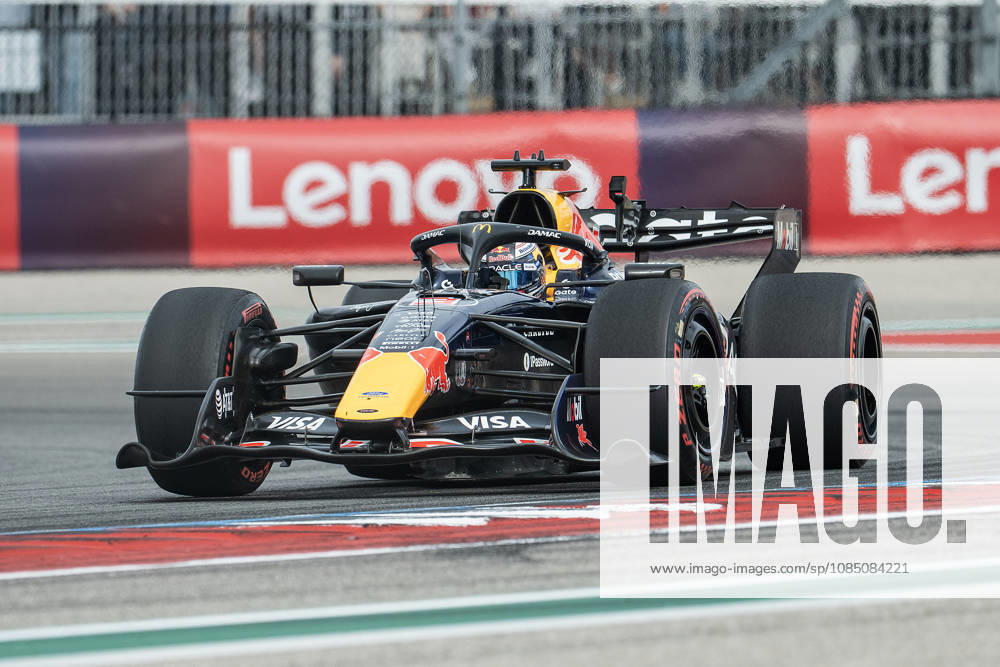 Max Verstappen (3) with ORACLE Red Bull Racing F1 Team in action during the championship race at the Formula 1 MSC Cruises United States Grand Prix, Circuit of the Americas. Austin, Texas. CSM Formula One 2026: Formula 1 MSC Cruises United States Grand Prix OCT 25 - ZUMAc04_ 20261025_faf_c04_056