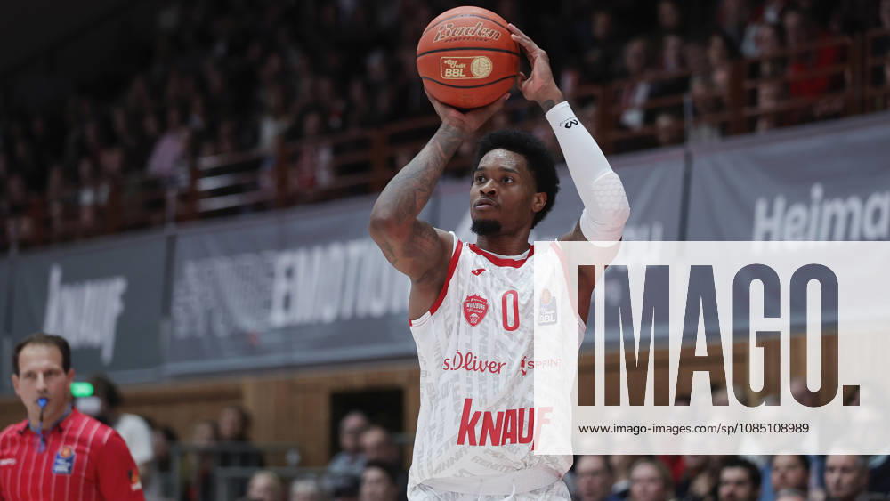 Pictured: Eddie Colbert III of the Würzburg Baskets, 0 with the ball, October 26, 2026; Fitness First Würzburg Baskets vs. NINERS Chemnitz, easyCredit BBL, Matchday 6, Germany, 97072, tectake Arena Würzburg,