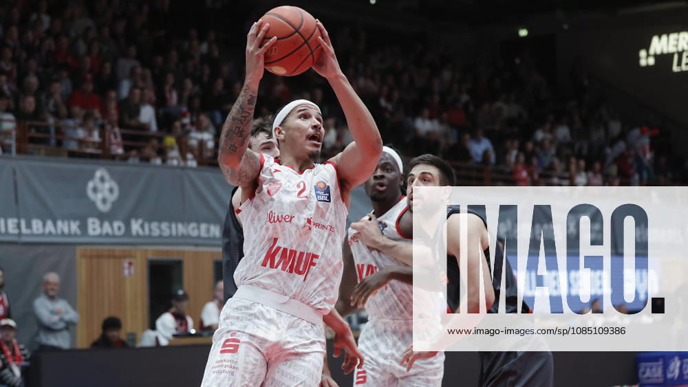 Pictured from left: Jannis von Seckendorff, NINERS Chemnitz, 90, Max Jones of the Würzburg Baskets, No. 2 with the ball, Charles Thompson of the Würzburg Baskets, No. 32, and Mateo Seric of the NINERS Chemnitz, No. 21 26 10 2026,Fitness First Würzburg Baskets vs. NINERS Chemnitz, easyCredit BBL, Matchday 6, Germany, 97072, tectake Arena Würzburg,