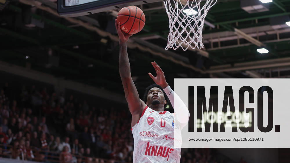 Pictured: Eddie Colbert III of the Würzburg Baskets, 0, making a layup, 26 10 2026,Fitness First Würzburg Baskets vs. NINERS Chemnitz, easyCredit BBL, Matchday 6, Germany, 97072, tectake Arena Würzburg,