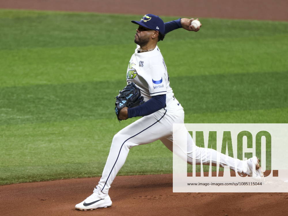 MLB, Baseball Herren, USA World Series Game 3 - Tampa Bay Rays v Milwaukee Brewers Tampa Bay Rays pitcher Freddy Peralta in action during the Major League Baseball (MLB) World Series Game 3 between the Milwaukee Brewers and Tampa Bay Rays at Tropicana Field in St. Petersburg, Florida, USA, 26 October 2026. ST. PETERSBURG FLORIDA UNITED STATES