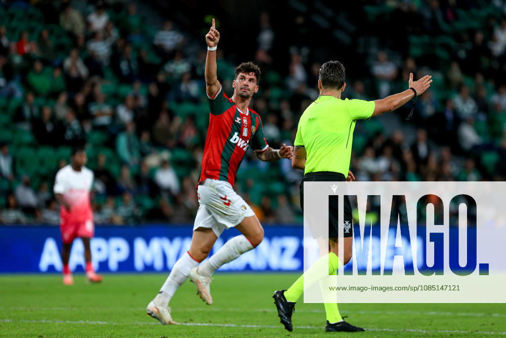Estadio Jose Alvalde Adrian Butzke forward of CS Maritimo celebrates after scoring the team s first goal during the Allianz Cup match between Sporting CP and CS Maritimo at Estadio Josà Alvalade on October 27, 2026 in Lisbon, Portugal. Allianz Cup 2026 2027 - Sporting CP vs CS Maritimo (Valter Gouveia SPP)
