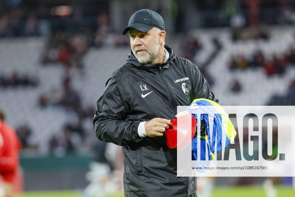 Lars Vossler, SC Freiburg, Assistant Coach, before kickoff, Germany, Soccer, DFB Cup, Second Round, 2026–2027, SC Freiburg vs. VfL Wolfsburg, October 28, 2026, Freiburg im Breisgau, Europa-Park Stadium, Germany