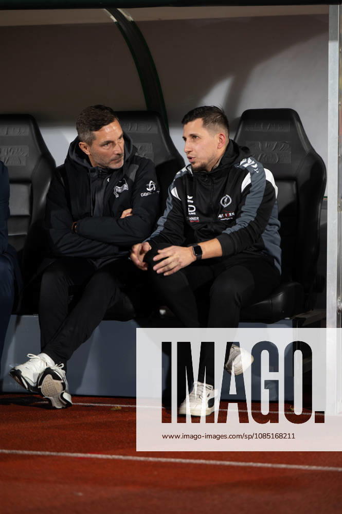 GER, Soccer, DFB Cup, 2nd Round, 2026–2027 Season, Oldenburg, Marschweg Stadium, SSV Jeddelo II vs. Hertha BSC Berlin; before the game: Stefan LEITL, Hertha BSC Berlin head coach, and Burak BAHAR, SSV Jeddeloh II head coach; Oldenburg, Marschweg Stadium, Lower Saxony, Germany