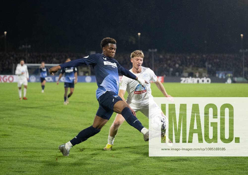 Soccer, Men s, 2026–2027 Season, DFB Cup Second Round, SSV Jeddeloh II vs. Hertha BSC; from left: Farid Alfa Ruprecht (Hertha BSC), Tom Kanowski (SSV Jeddeloh II), October 28, 2026,