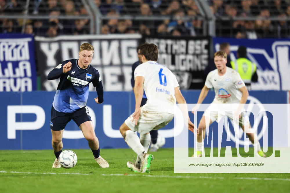 Soccer, Men s, DFB Cup, 2nd Round, SSV Jeddeloh II vs. Hertha BSC Berlin: Julian Eitschberger 2, Hertha BSC Berlin: Fynn Friedrichs 6, SSV Jeddeloh II