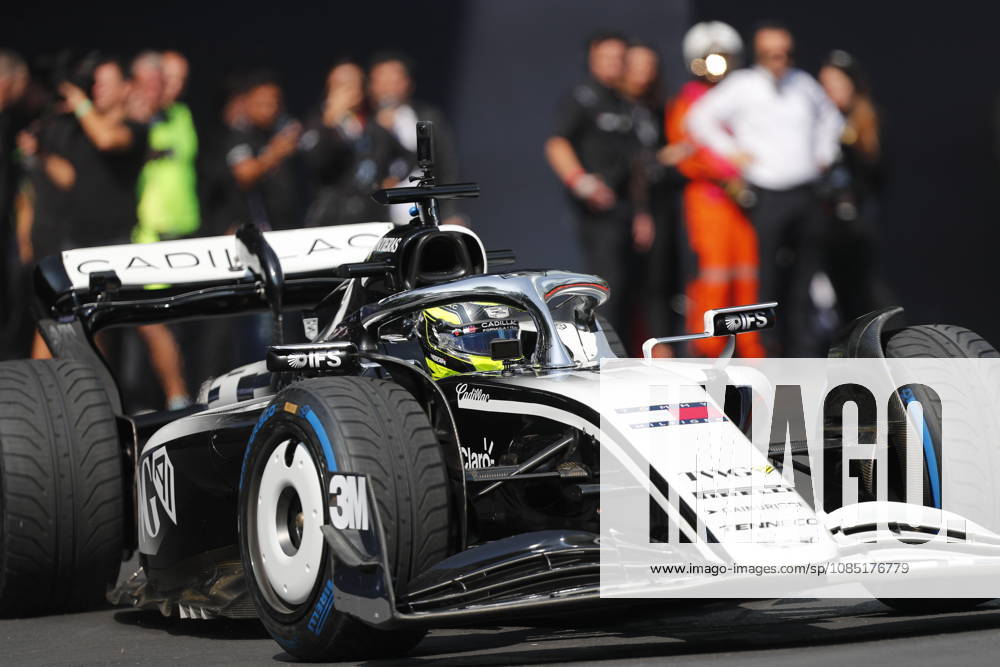 Formula One Show Run in Mexico City Cadillac driver Sergio Perez of Mexico shows his skills during a Formula One Show Run in Mexico City, Mexico, 28 October 2026. The Formula One Grand Prix of Mexico City race takes place on 01 November. MEXICO CITY Mexico