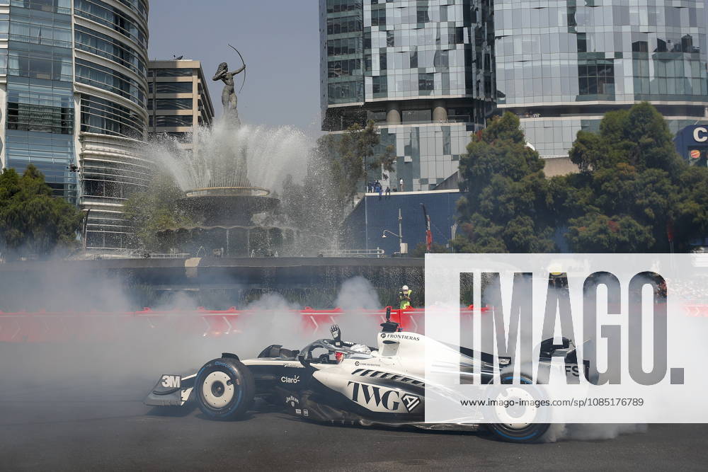 Formula One Show Run in Mexico City Cadillac driver Sergio Perez of Mexico shows his skills during a Formula One Show Run in Mexico City, Mexico, 28 October 2026. The Formula One Grand Prix of Mexico City race takes place on 01 November. MEXICO CITY Mexico