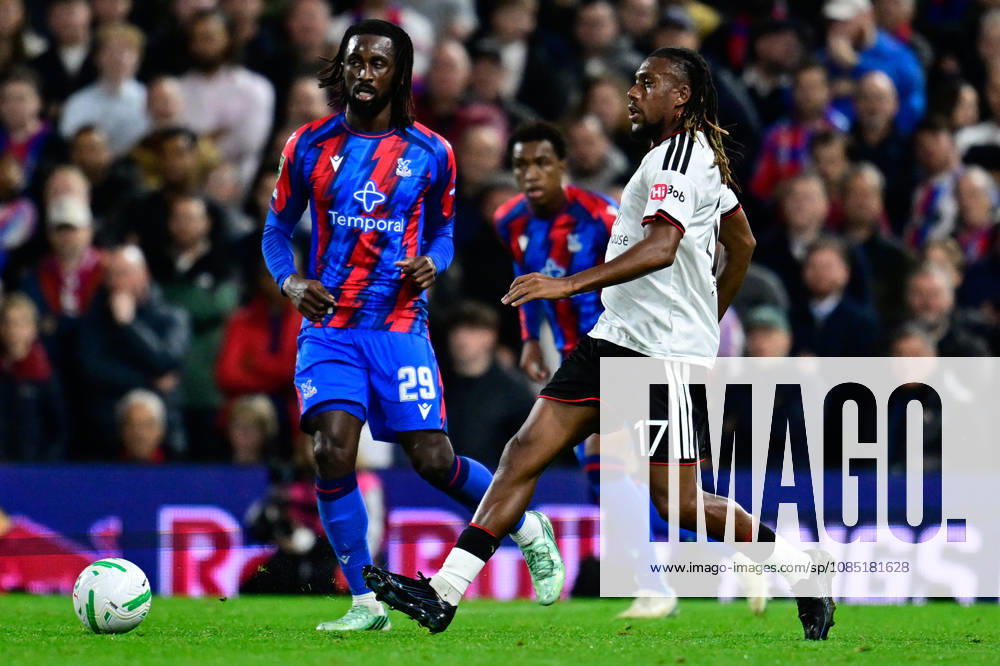 Fulham v Crystal Palace, EFL Cup Fulham forward Alex Iwobi (17) passes under pressure from Crystal Palace forward (on loan from Aston Villa) Evann Guessand (29) during the EFL Cup match between Fulham and Crystal Palace at Craven Cottage, London, UK on 28 October 2026. London Craven Cottage Greater London UK Editorial use only DataCo restrictions apply See www.football-dataco.com ,