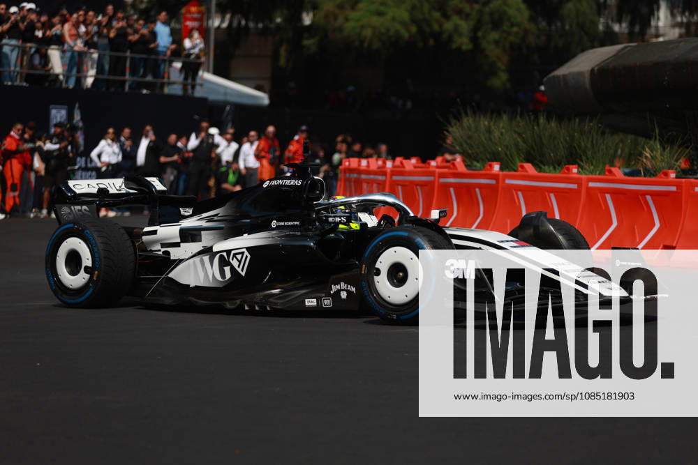 Mexico City Hosts Cadillac F1 Showrun with Driver Sergio Perez MEXICO CITY, MEXICO - OCTOBER 28: Formula 1 driver Sergio Perez of Mexico drives during a showrun on Paseo de la Reforma Avenue, in Mexico City, Mexico on October 28, 2026. The exhibition took place ahead of the Mexico City Grand Prix, where Perez will mark his 300th career Formula 1 race start. Daniel Cardenas Anadolu Mexico City Mexico. Editorial use only. Please get in touch for any other usage.