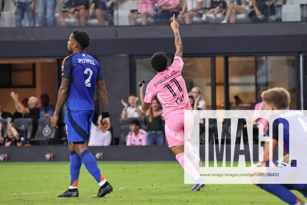 Inter Miami CF forward Riquelme Fillipi (11) celebrates a goal scored during a 2026 MLS, Fussball Herren, USA soccer match between Inter Miami CF and FC Cincinnati. Soccer 2026: Inter Miami CF 2:2 FC Cincinnati. - ZUMAa257 20261028_zsp_a257_017