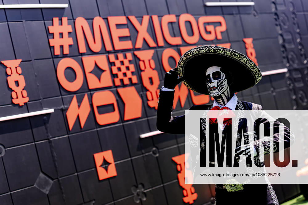 MEXICO CITY: Day of the Dead in Mexico during the Formula 1 Mexican Grand Prix at the Autódromo Hermanos Rodríguez on October 29, 2026, in Mexico City, Mexico. Photo by DeFodi Images