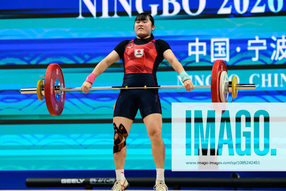 Waka Sato of Japan competes in Women 57 kg Snatch during the 2026 IWF World Championships at Ningbo Olympic Sports Center in Ningbo, China, October 30, 2026. GiorgioxScala