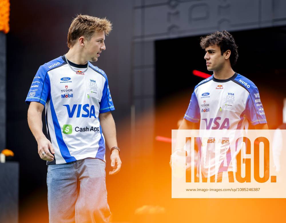 MEXICO - Liam Lawson (Racing Bulls) and Isack Hadjar (Red Bull Racing) arrive ahead of the first free practice session at the Autodromo Hermanos Rodriguez ahead of the Mexican Grand Prix. SEM VAN DER WAL ANP ANPxSportx IVx 574116280 originalFilename: 574116280